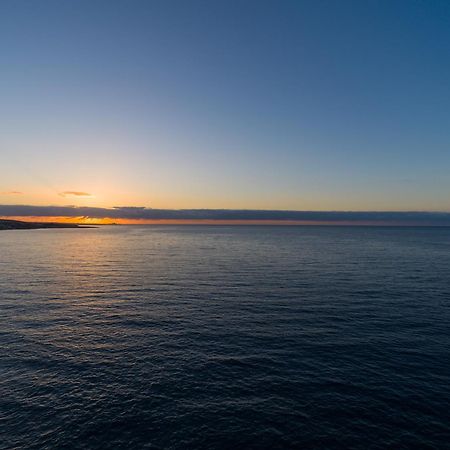 Viewpoint Over The Cliff By Canariasgetaway ماسبالوماس المظهر الخارجي الصورة