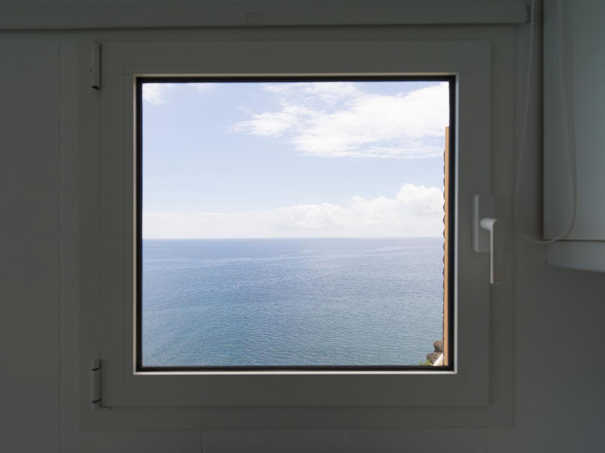 Viewpoint Over The Cliff By Canariasgetaway ماسبالوماس المظهر الخارجي الصورة